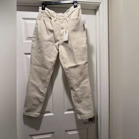 Good American Jeans - Picture 1 of 7
